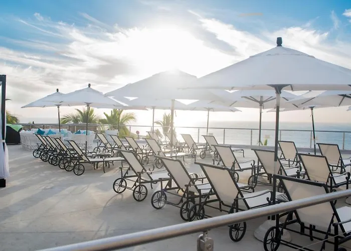 One Bedroom Ocean View In Medano Beach Guest house Cabo San Lucas
